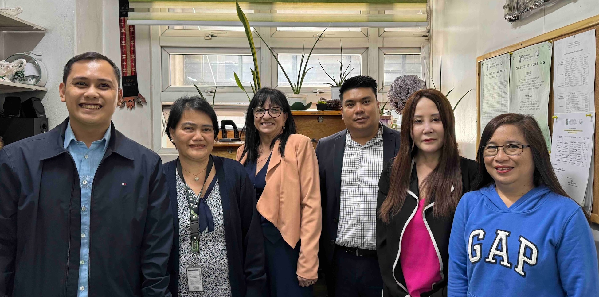 UC College of Nursing Welcomes Guests from Australian College of Studies